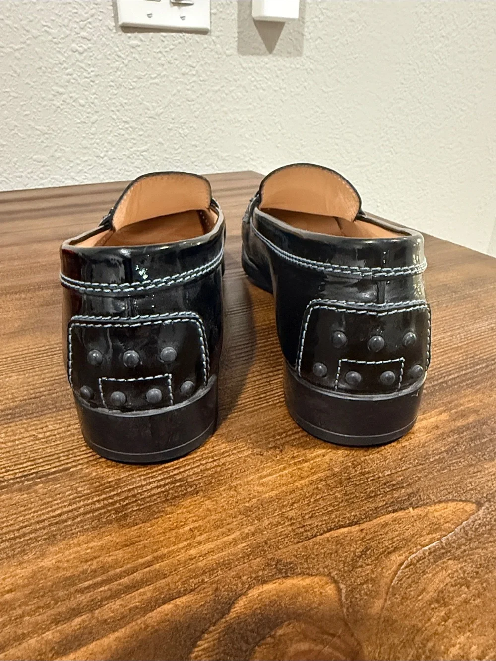 TOD’S  black patent leather driving shoe loafer moccasin Size 10